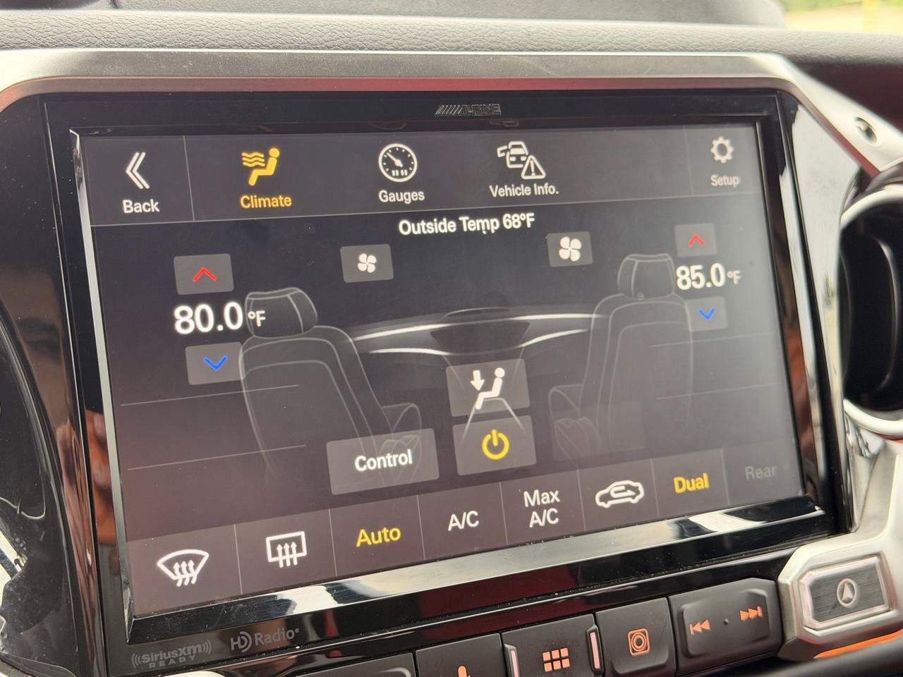 Used 2019 Jeep Wrangler Rubicon AWD/4WD image 25