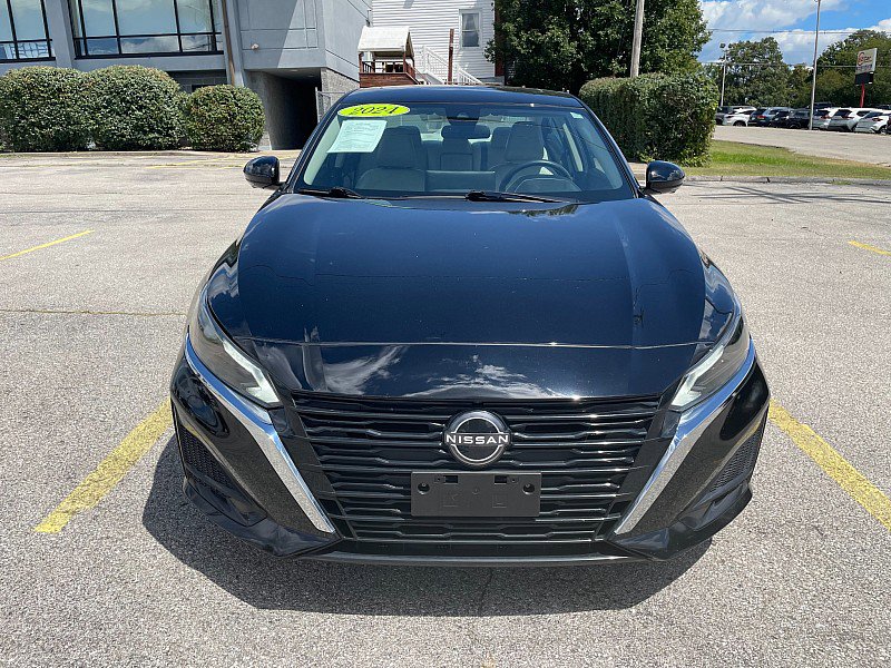 Used 2024 Nissan Altima 2.5 SL image 2