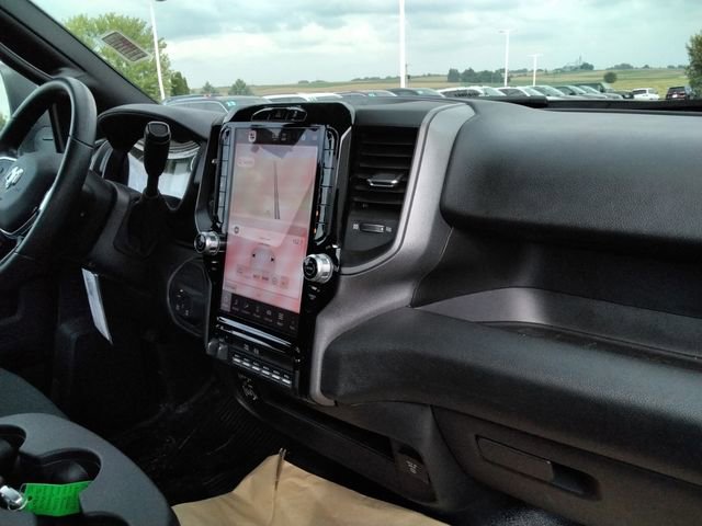 New 2026 RAM 5500 Tradesman AWD/4WD image 20