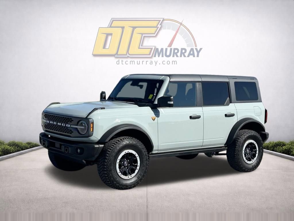 Used 2023 Ford Bronco Badlands w/ Sasquatch Package AWD/4WD image 2