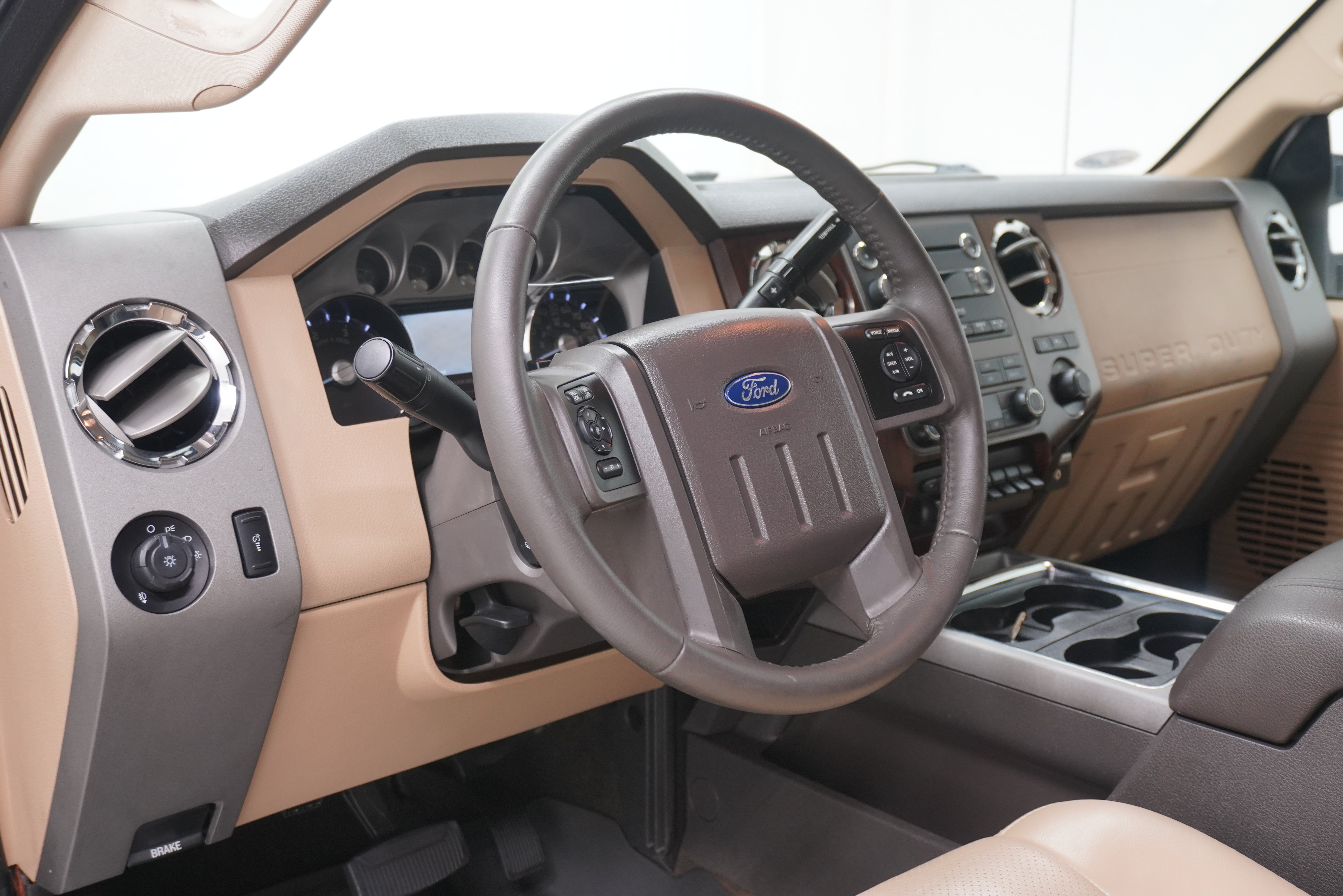 Used 2012 Ford F350 Lariat w/ Lariat Interior Pkg AWD/4WD image 11