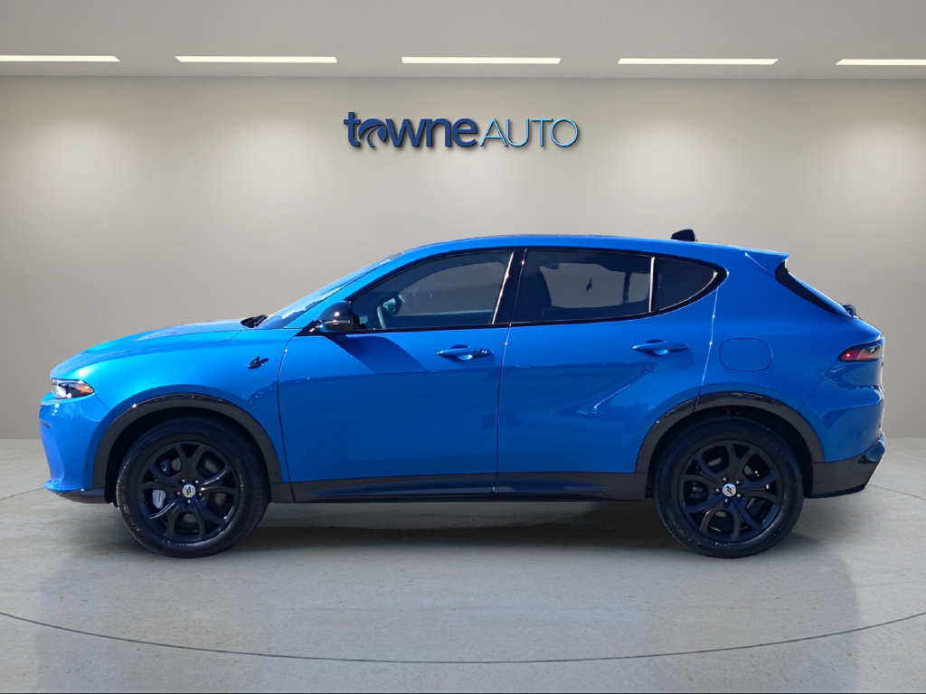 Used 2024 Dodge Hornet R/T w/ R/T Blacktop Package AWD/4WD image 3