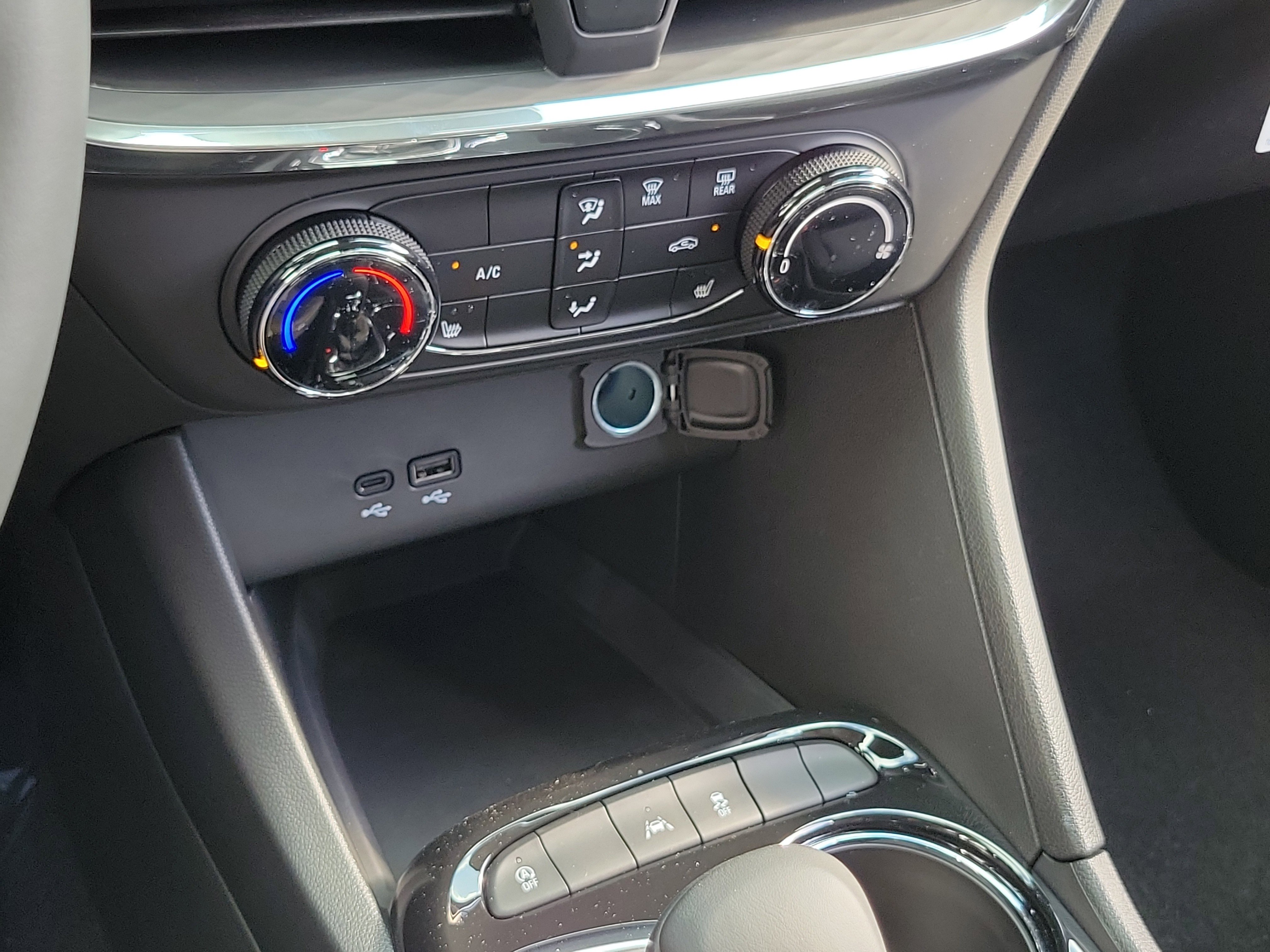 New 2026 Buick Encore GX Preferred w/ Comfort Package image 30