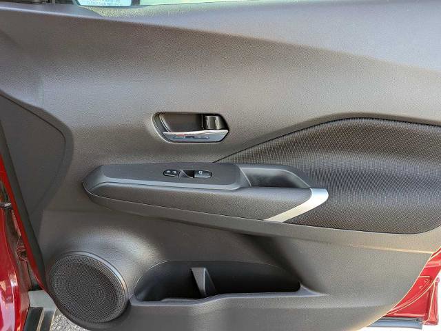 Used 2021 Nissan Kicks SV image 22