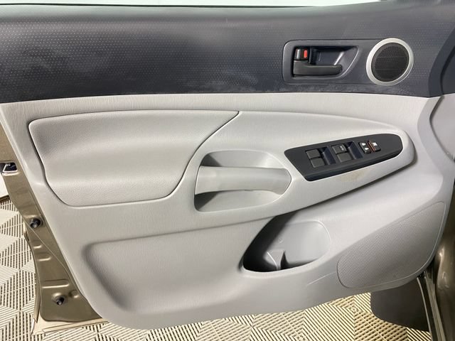Used 2013 Toyota Tacoma 4x4 Double Cab w/ SR5 Pkg image 20