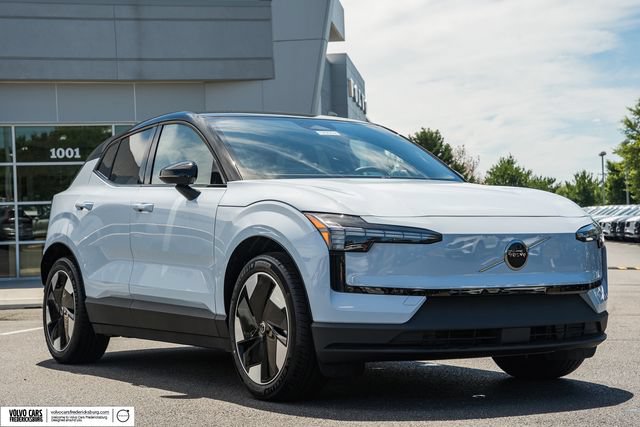 New 2026 Volvo EX30 Plus w/ Climate Package