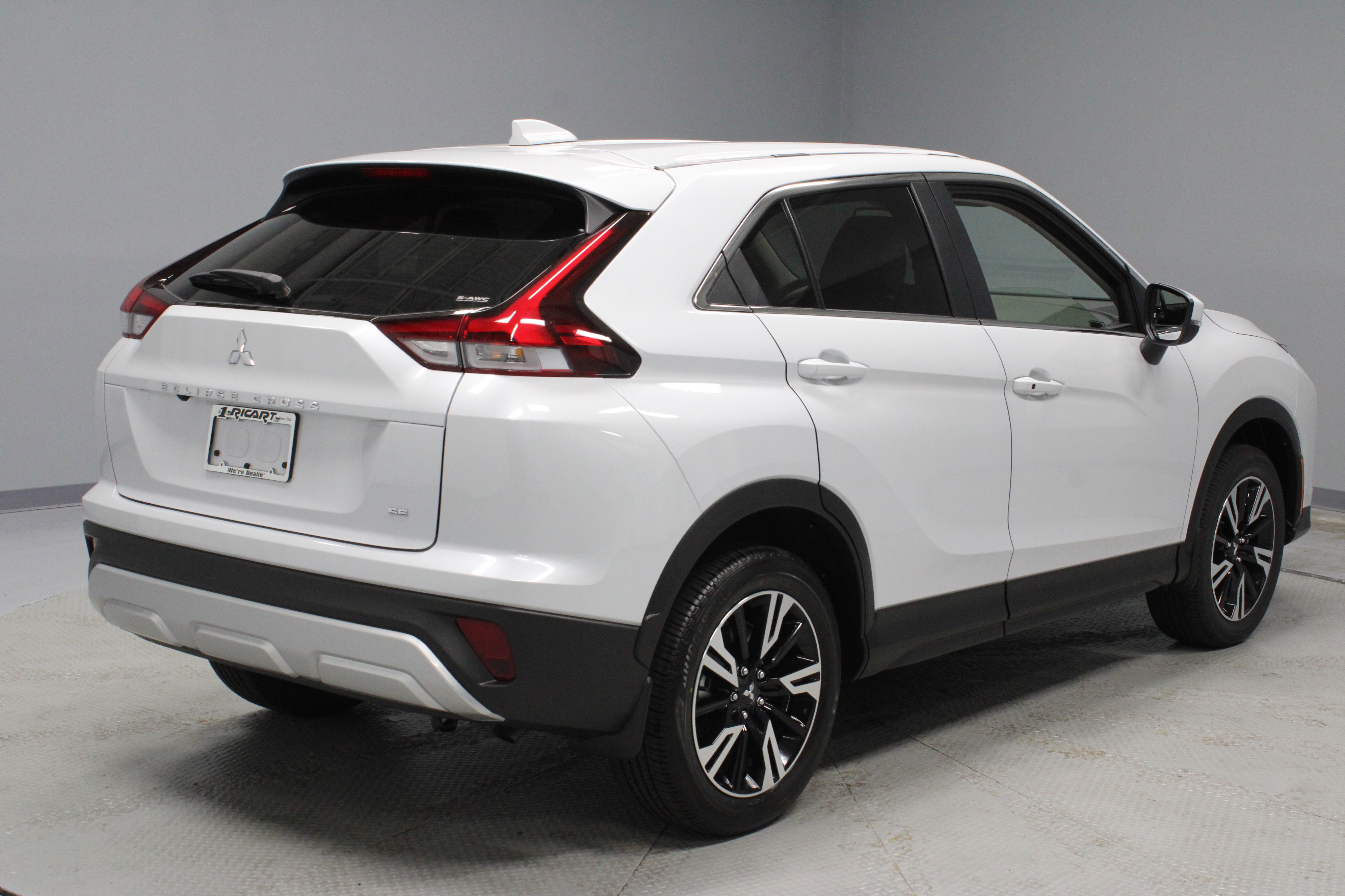New 2026 Mitsubishi Eclipse Cross SE image 8