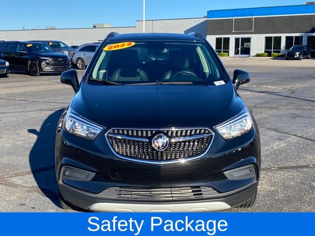 Used 2022 Buick Encore Preferred w/ Safety Package image 3