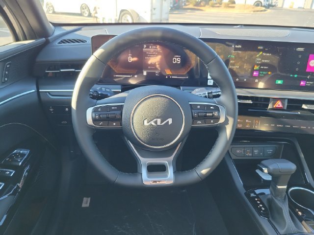 New 2027 Kia K5 GT-Line w/ GT-Line Premium Package FWD image 10