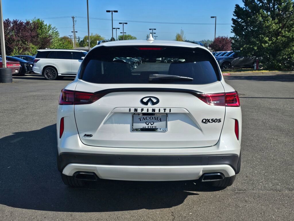Used 2023 INFINITI QX50 Sport AWD/4WD image 6
