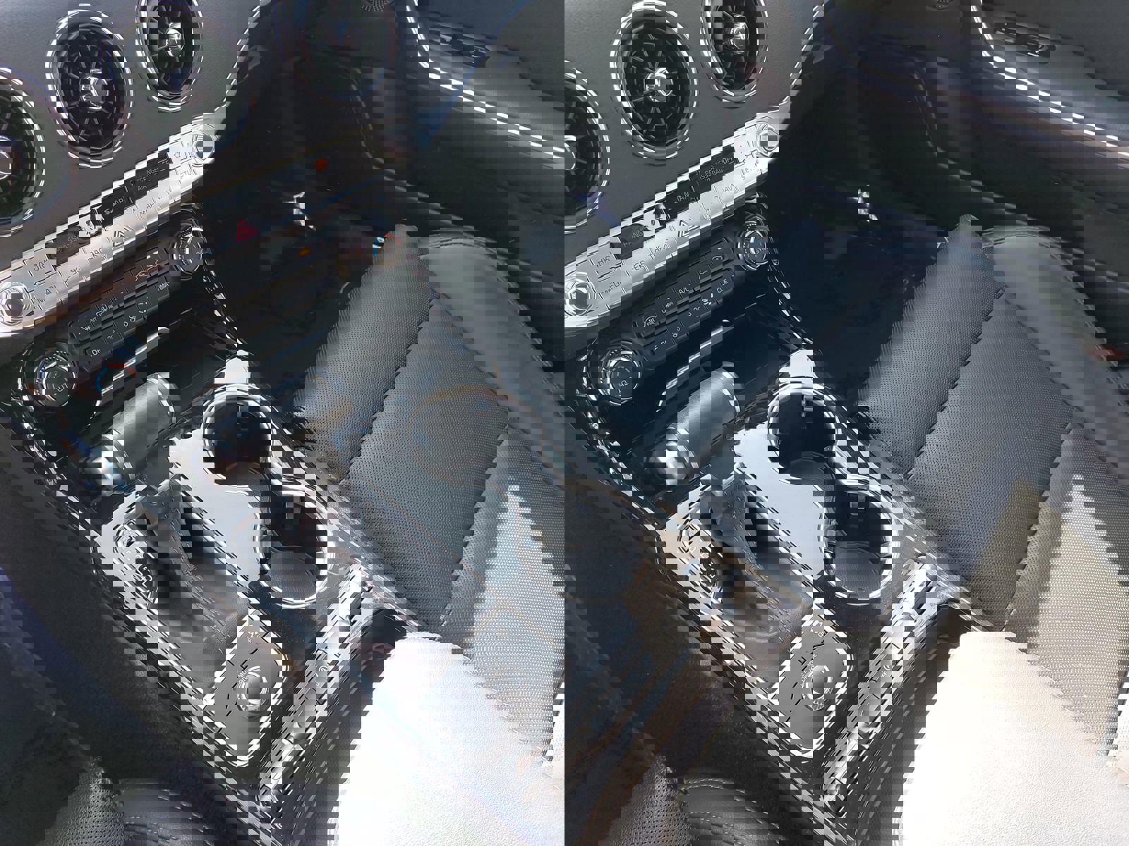 Used 2020 Kia Stinger GT-Line w/ Sun & Sound Package image 27