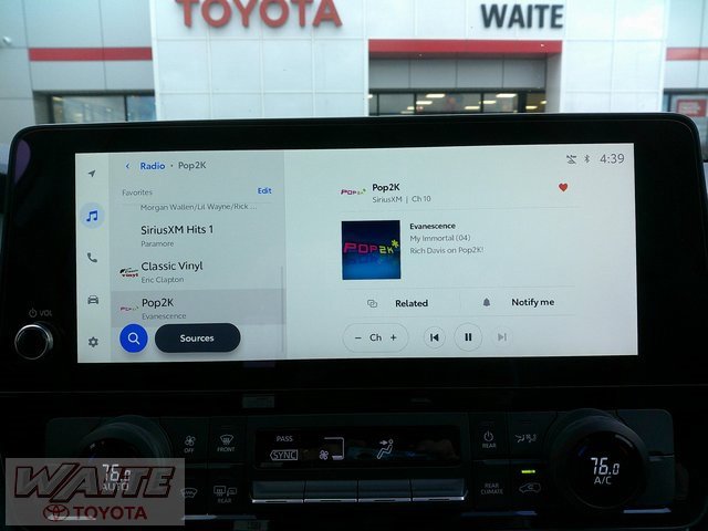 New 2026 Toyota Grand Highlander LE image 10