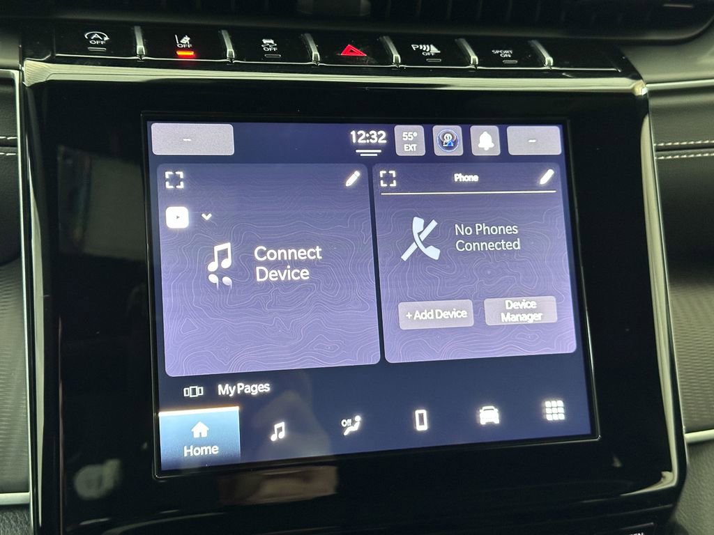 Certified 2024 Jeep Grand Cherokee Laredo w/ Trailer Tow Package image 44