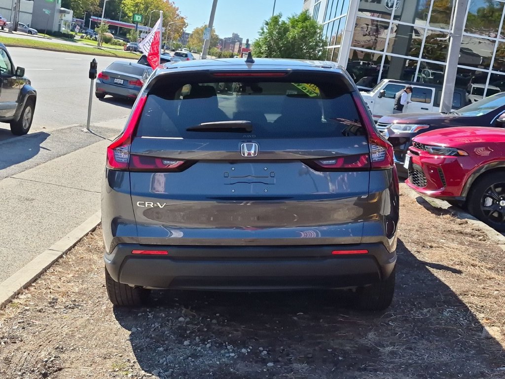 Used 2025 Honda CR-V EX image 6