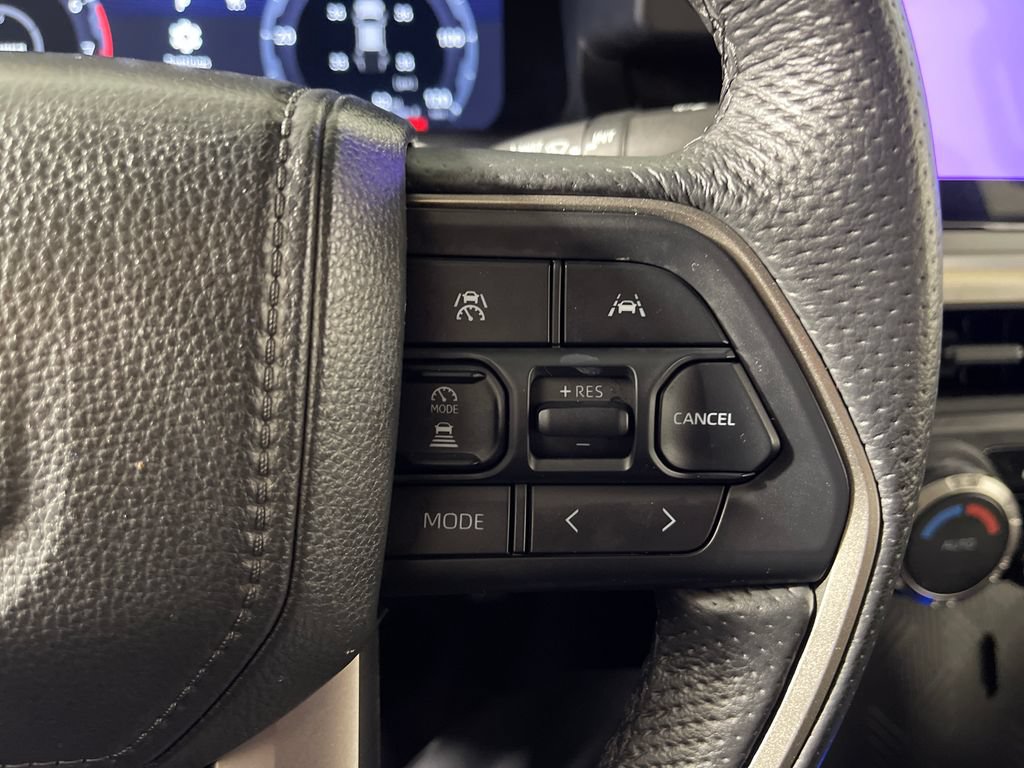 Certified 2024 Toyota Tacoma TRD Sport AWD/4WD image 27