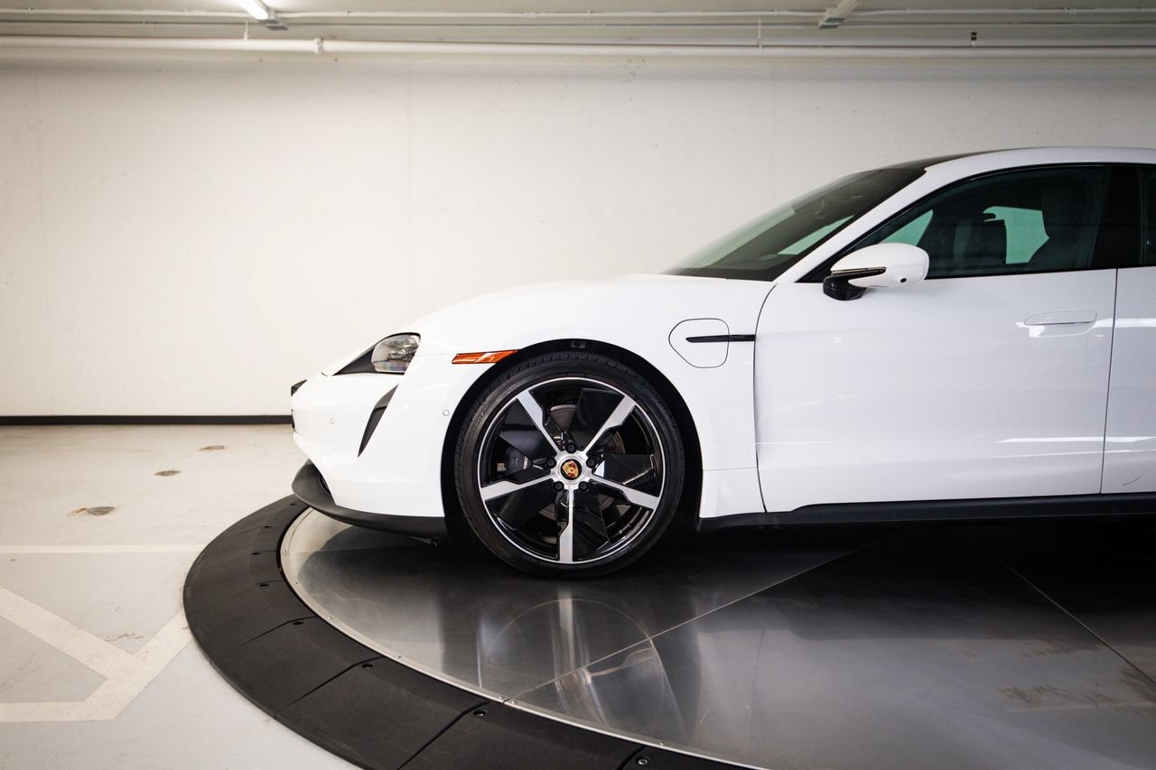 Certified 2024 Porsche Taycan RWD image 11