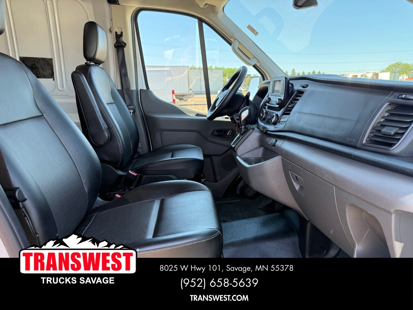 Used 2023 Ford Transit 250 Medium Roof AWD image 7