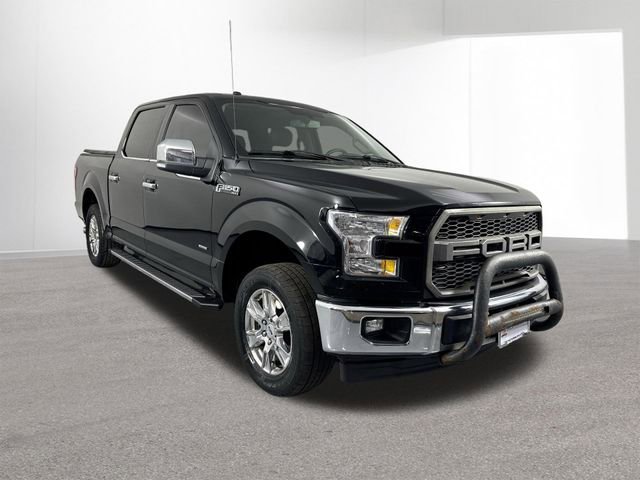 Used 2017 Ford F150 XLT w/ Equipment Group 302A Luxury image 3