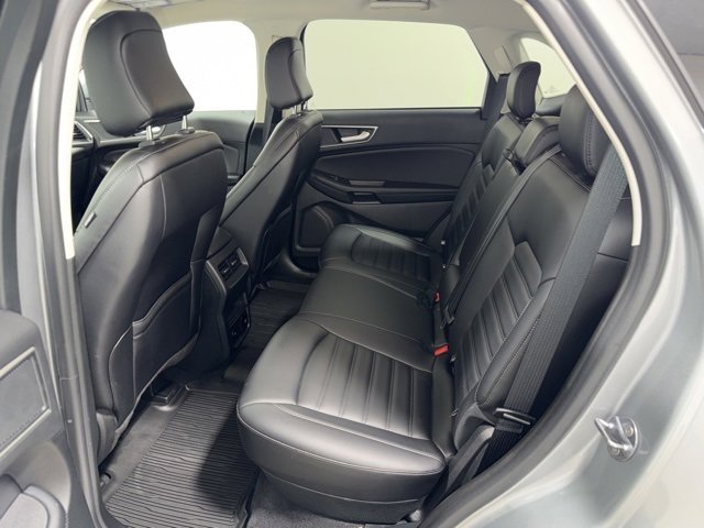 Used 2024 Ford Edge SEL w/ Convenience Package image 32