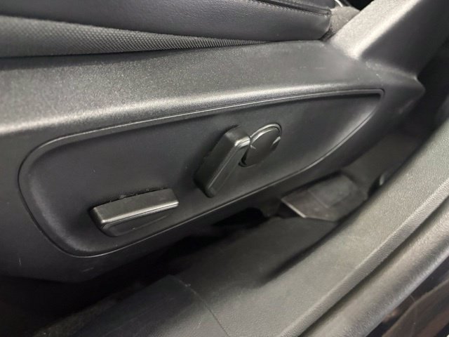 Used 2025 Ford Escape ST-Line Select AWD/4WD image 7