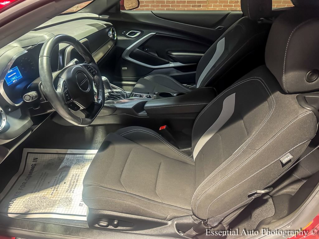 Used 2024 Chevrolet Camaro LT w/ Technology Package image 13
