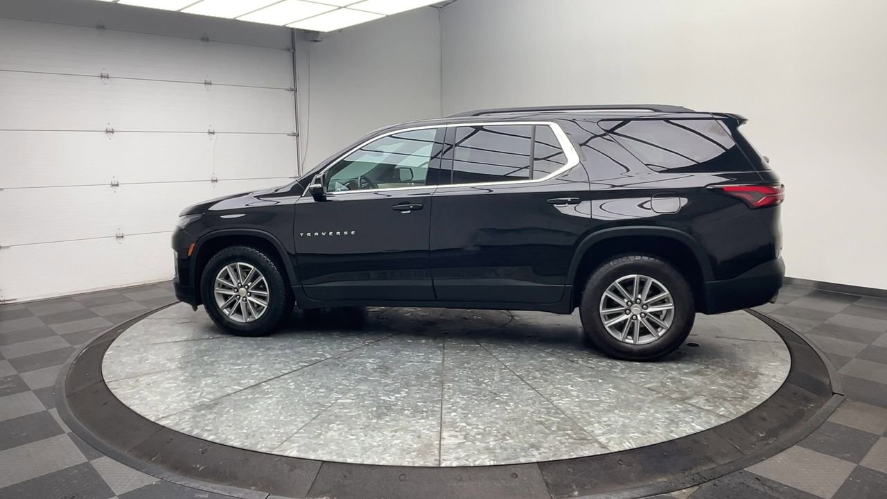 Certified 2022 Chevrolet Traverse LT w/ LPO, Floor Liner Package image 39