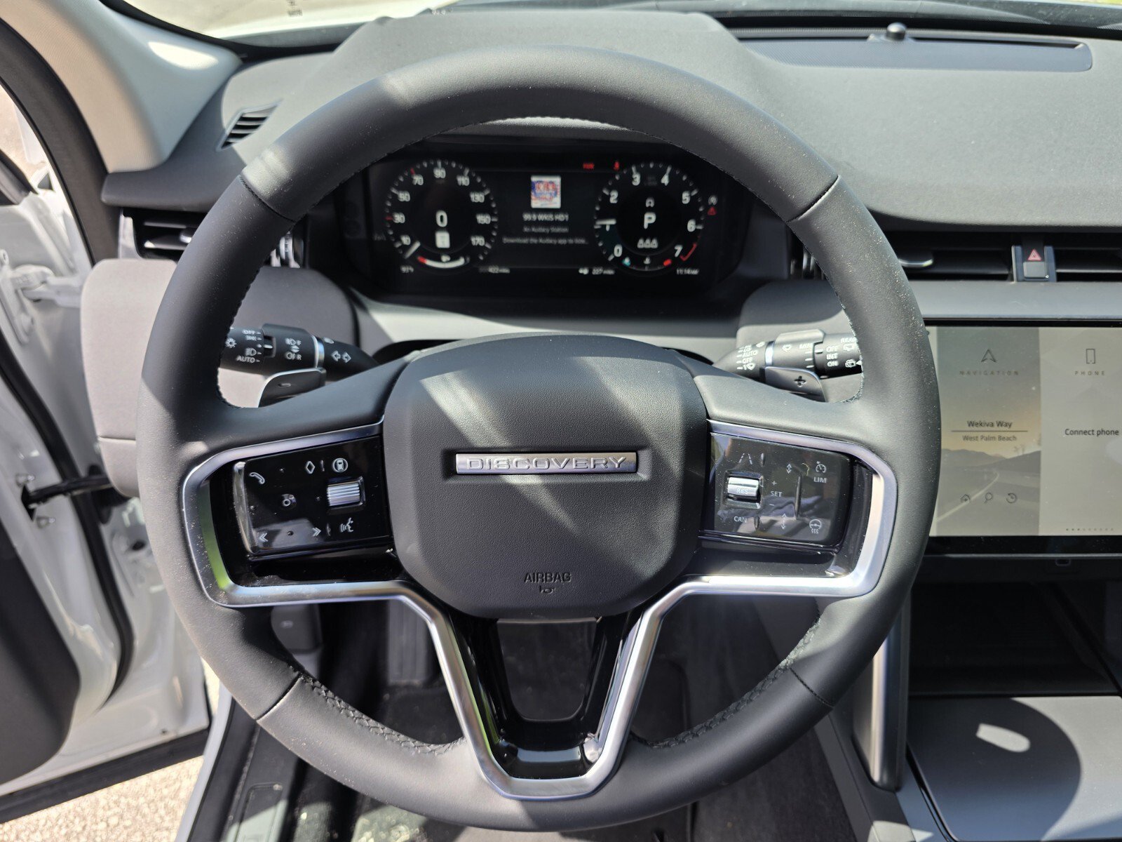 New 2025 Land Rover Discovery Sport S AWD/4WD image 14