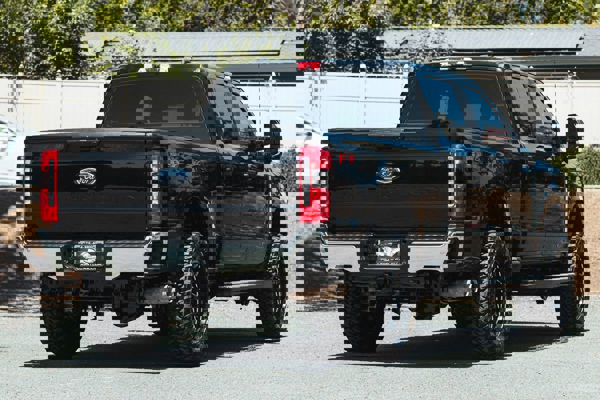 Used 2023 Ford F250 XL w/ 360-Degree Camera Package image 8