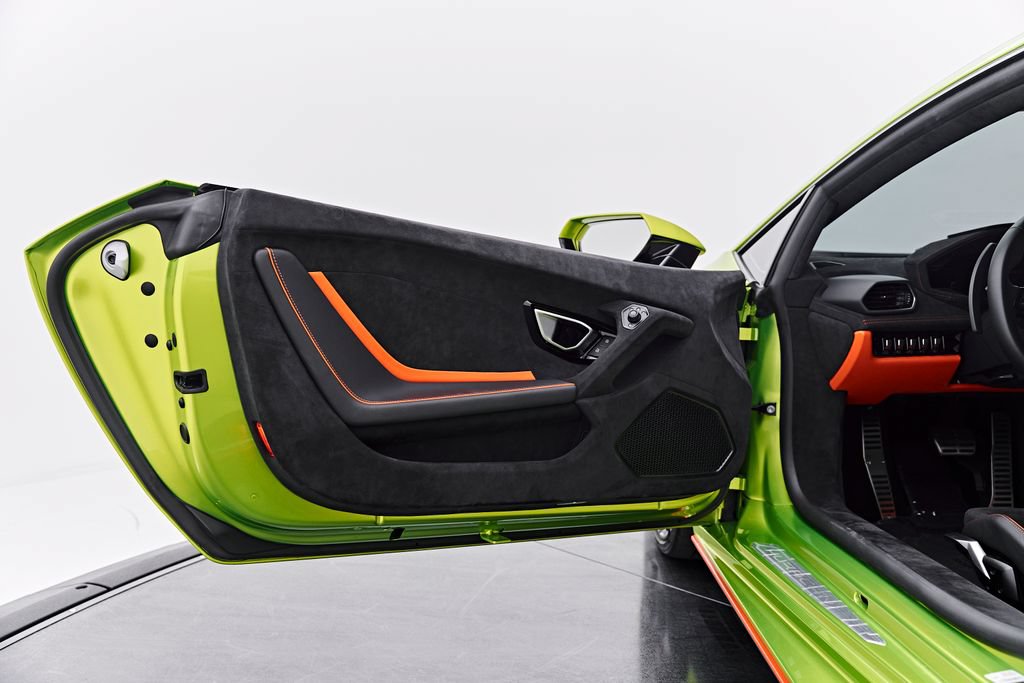 Used 2023 Lamborghini Huracan Tecnica RWD image 42