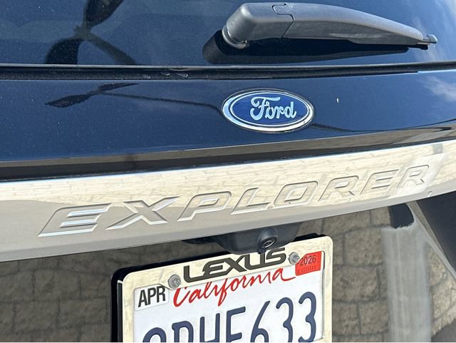 Used 2022 Ford Explorer Platinum w/ Equipment Group 601A image 41