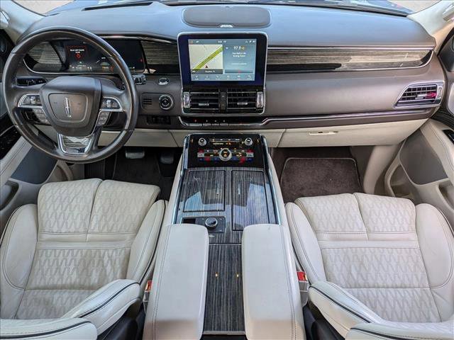 Used 2020 Lincoln Navigator Black Label image 12