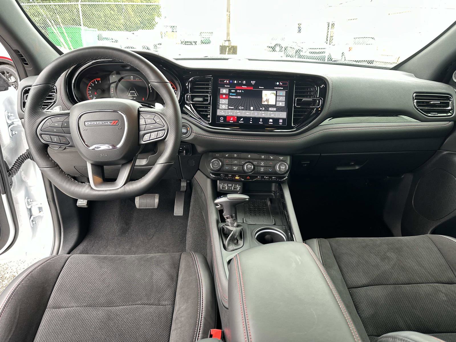 Certified 2025 Dodge Durango GT image 18