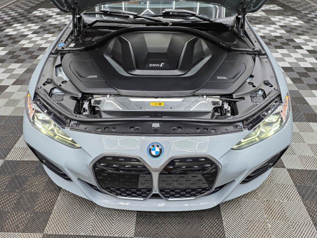 Used 2023 BMW i4 eDrive40 w/ M Sport Package RWD image 40