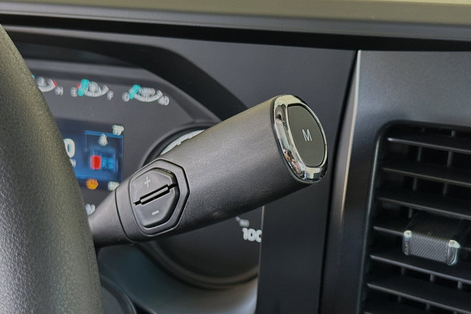 New 2024 Ford F450 XL w/ XL Chrome Package image 9