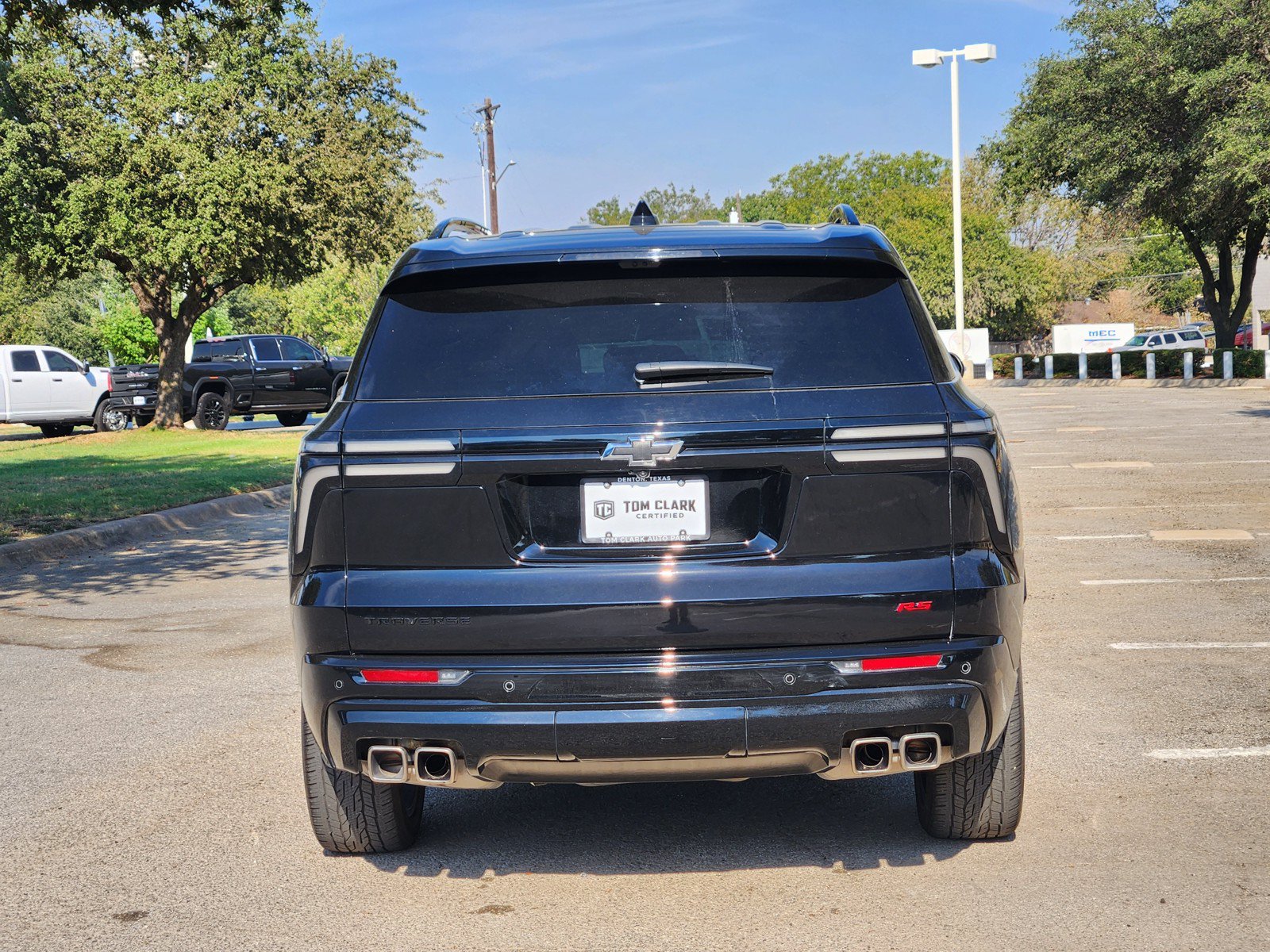 Used 2024 Chevrolet Traverse RS FWD image 34