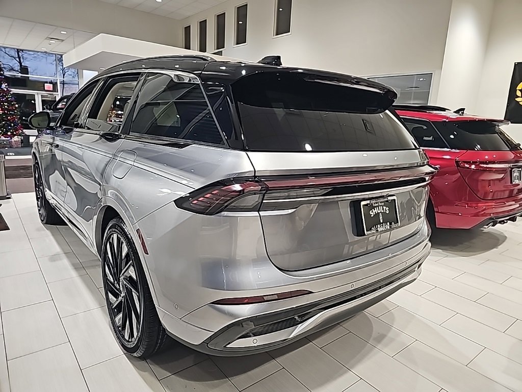 New 2024 Lincoln Nautilus Black Label w/ Jet Appearance Package (87T) image 6