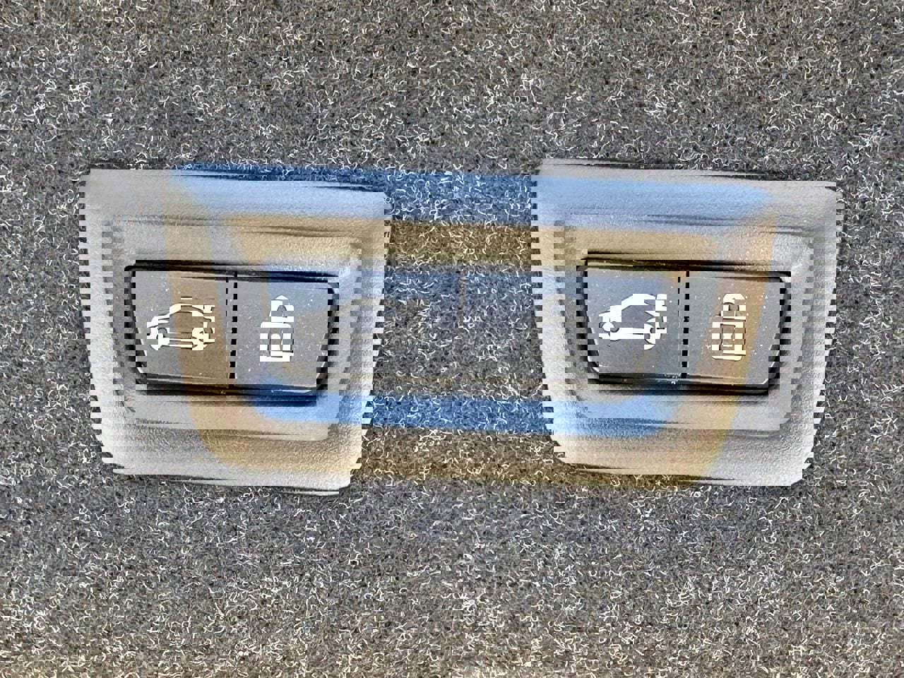 Used 2021 BMW M4 Competition w/ Executive Package image 15