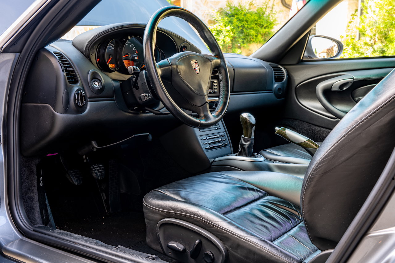 Used 2001 Porsche 911 Turbo AWD/4WD image 42