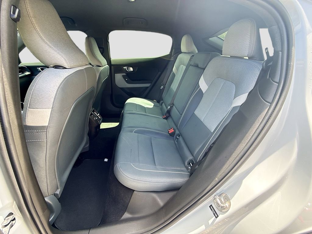 Used 2023 Polestar Polestar 2 image 23