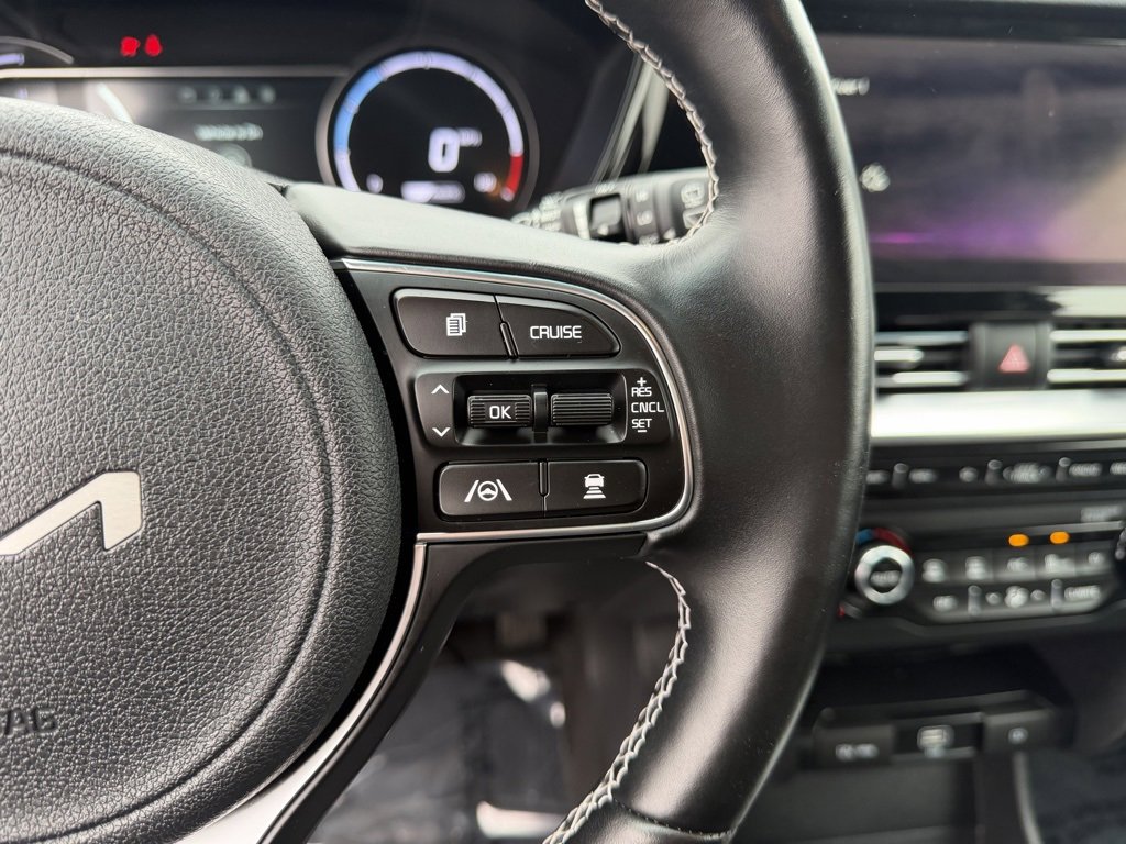 Used 2022 Kia Niro EX w/ Cold Weather Package image 19