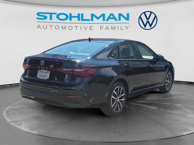 New 2027 Volkswagen Jetta SE FWD image 5