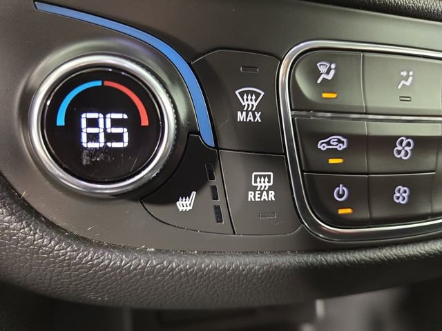 Used 2020 Chevrolet Equinox LT w/ Midnight Edition image 25