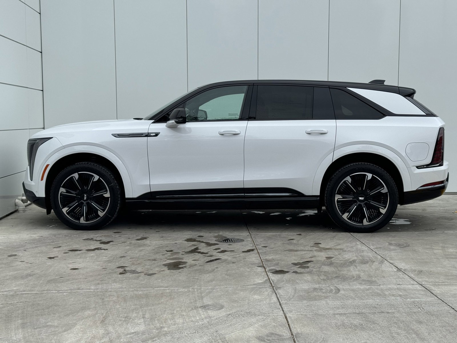 New 2025 Cadillac Escalade IQ Sport 2 image 5