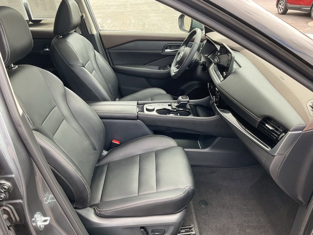 Used 2023 Nissan Rogue SL w/ SL Premium Package AWD/4WD image 19