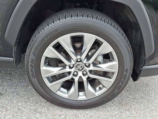 Certified 2023 Toyota RAV4 XLE Premium AWD/4WD image 8