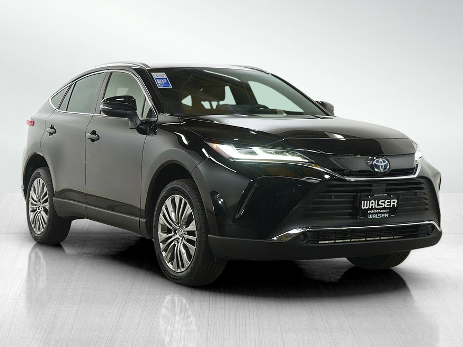 Used 2022 Toyota Venza Limited AWD/4WD image 7