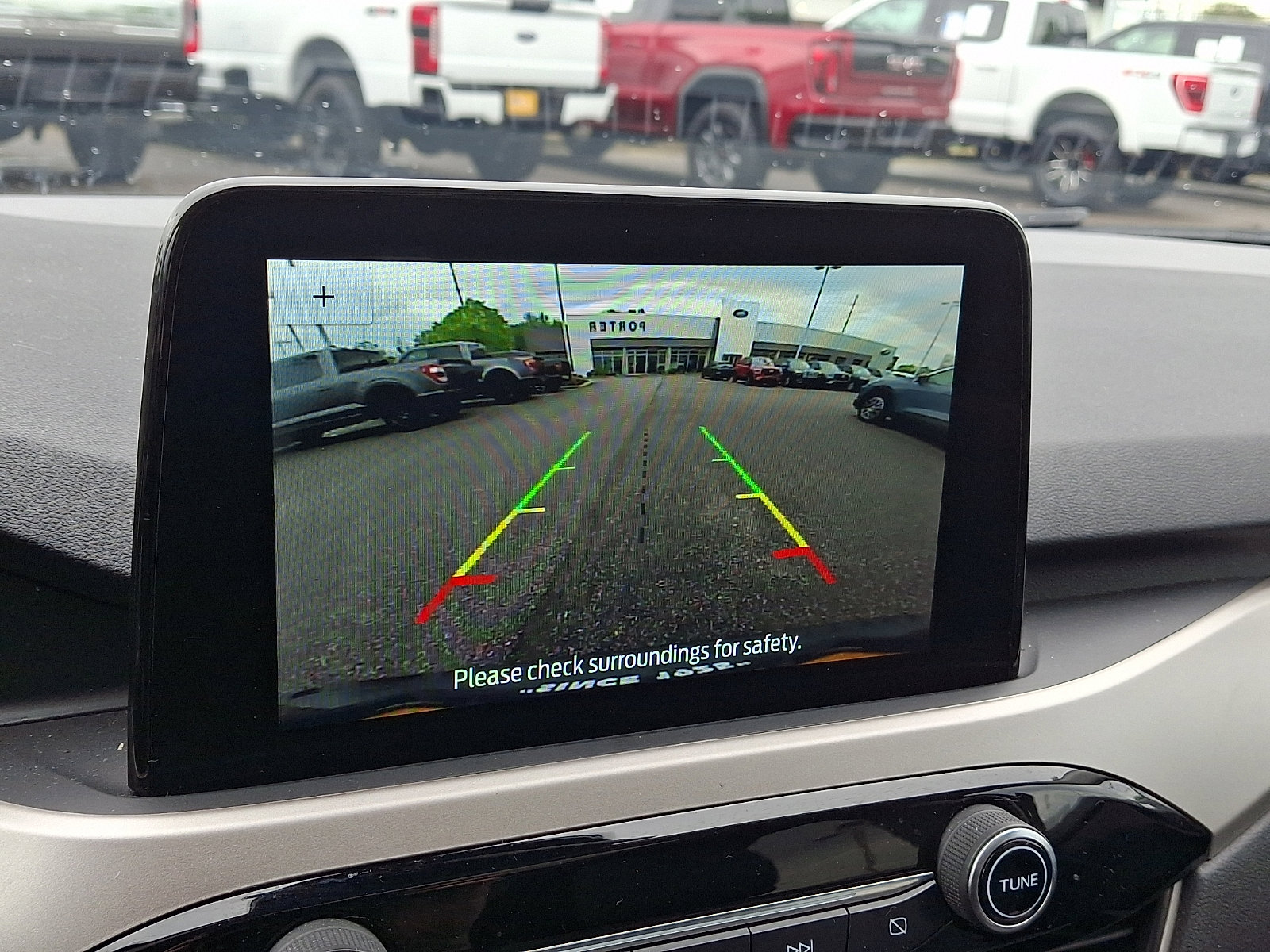 Certified 2022 Ford Escape SE w/ SE Sport Appearance Package AWD/4WD image 26