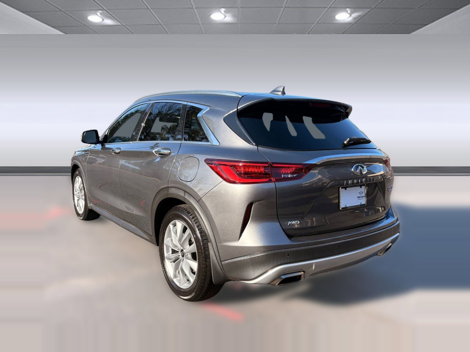 Used 2022 INFINITI QX50 Luxe image 3