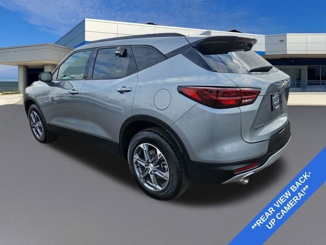 Used 2024 Chevrolet Blazer LT w/ Convenience Package image 3