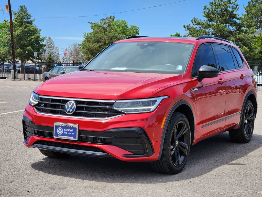 Certified 2024 Volkswagen Tiguan SE R-Line w/ MDO Package, Two-Row AWD/4WD image 3